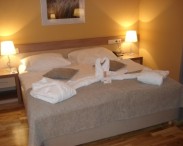 Krevet u apartmanskoj sobi