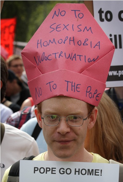 Prosvjedi protiv Pape u Velikoj Britaniji