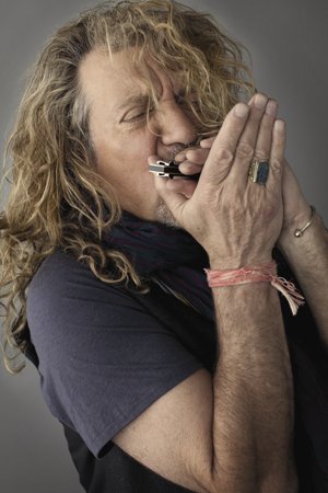 robert_plant_photo_1_universal_music.jpg