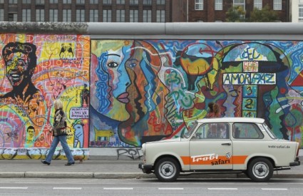 Njemačka u nedjelju slavi 20. obljetnicu ujedinjenja 